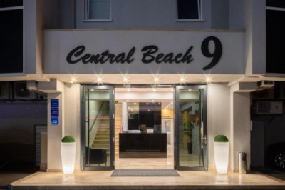 Hotel Central Beach 9 u Makarskoj traži žensku osobu za rad na noćnoj recepciji i za nadgledanje doručka