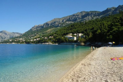 Potrebne 2 radnice za rad u Brelima, HR