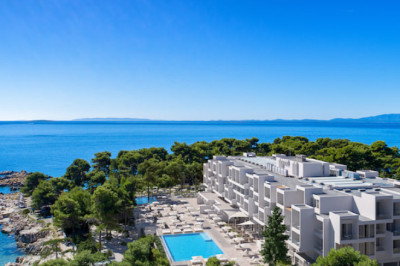 Покоївки у мережу готелів і кемпінгів на острові Раб в Хорватії